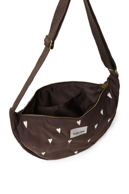 Studio Noos - Puffy Adult Fanny Pack Brown Hearts – Bild 2