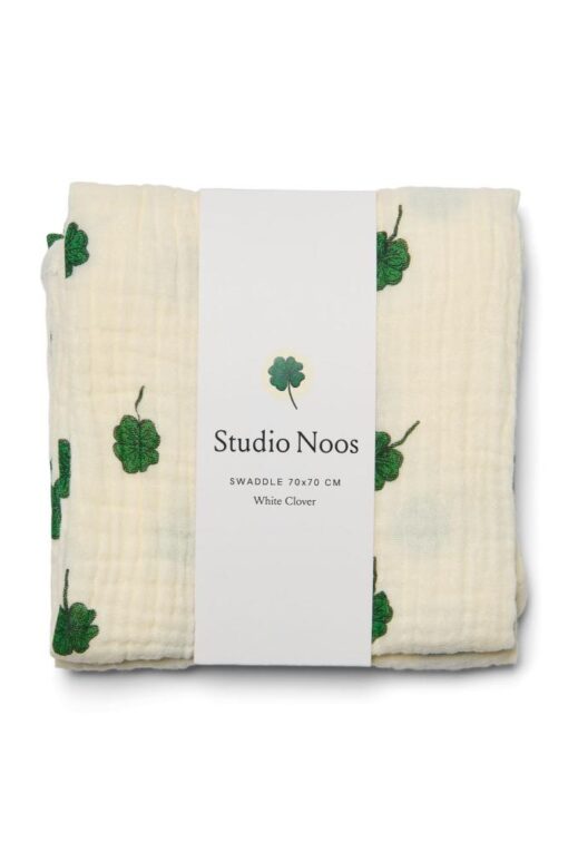 Studio Noos - White Clover Swaddle