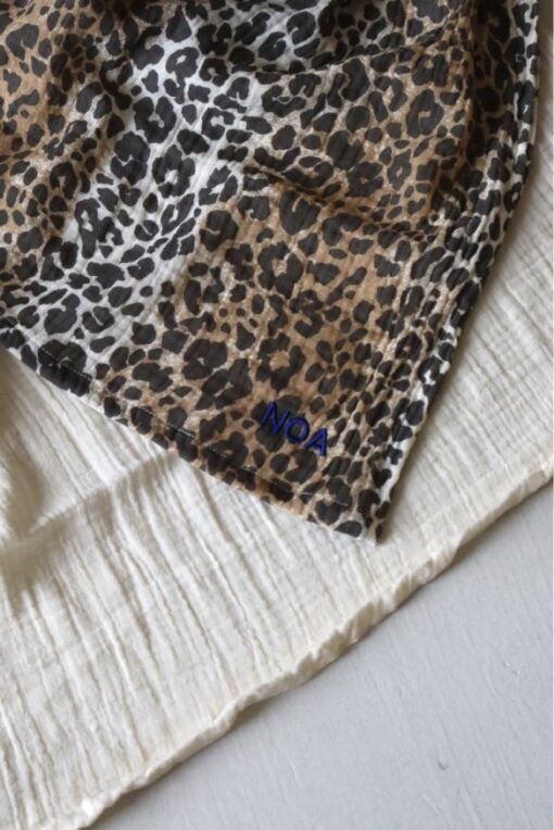 Studio Noos - Leopard Swaddle – Bild 3