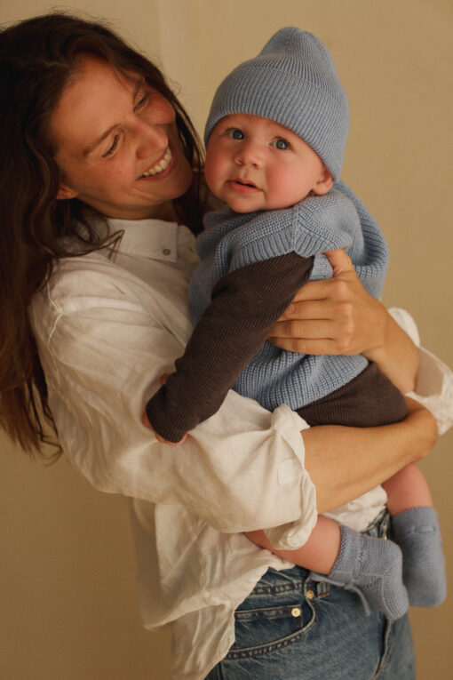 Hvid - Beanie Fonzie NEWBORN Light Blue – Bild 2