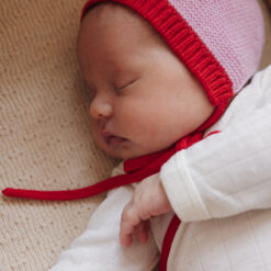 Alternative view of Hvid - Bonnet Dolly Candy Red