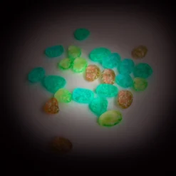 Alternative view of Moulin Roty - Glow in the dark Meteoriten