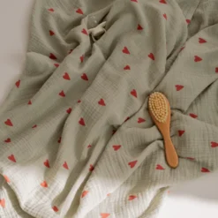 Alternative view of Studio Noos - Sage Hearts Swaddle Large