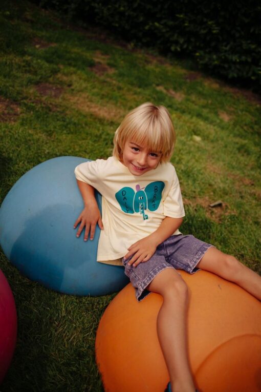 Daily Brat - Elefancy T-Shirt Pale Banana – Bild 2