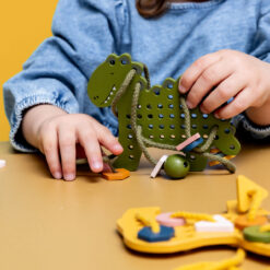 Alternative view of Trixie - Tierisches Schnürspiel aus Holz