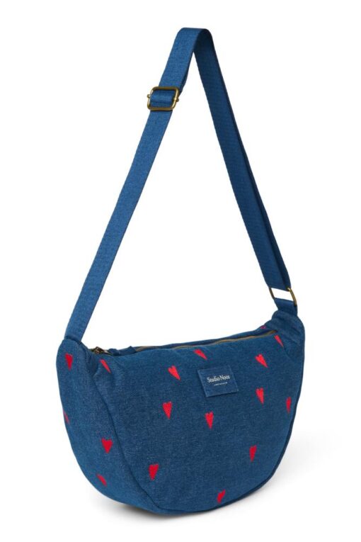 Studio Noos - Denim Adult Fanny Pack Dark Blue Red Hearts – Bild 2