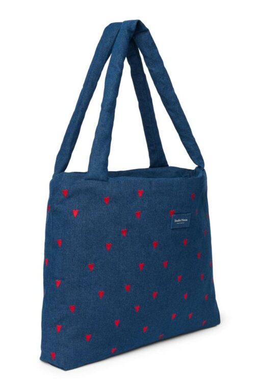 Studio Noos - Teddy Mom Bag Dark Blue Red Hearts – Bild 3